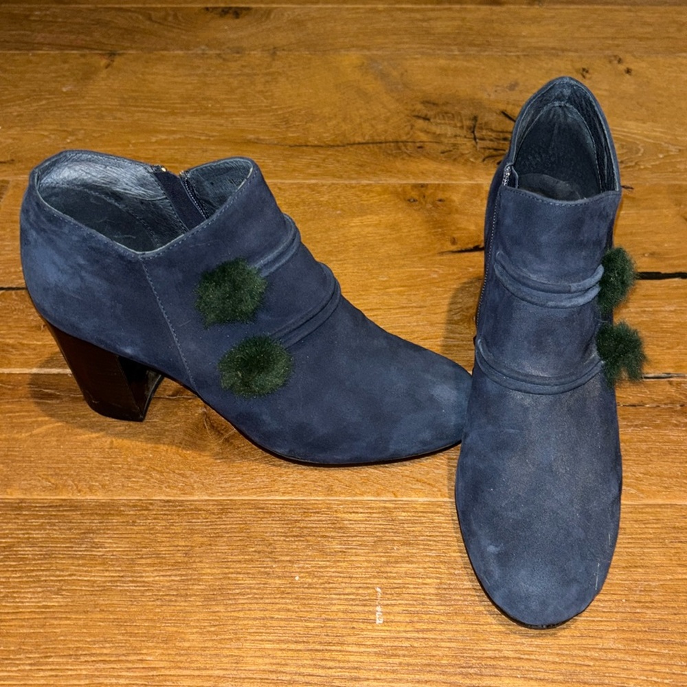 Anthropologie brand Silent D Blue suede booties, women’s size 41